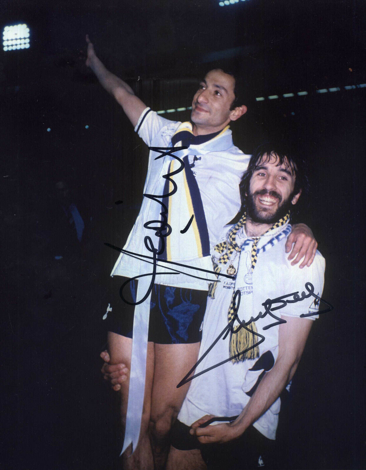 OSSIE ARDILES & RICKY VILLA Signed Photo Poster paintinggraph - Tottenham & Argentina - reprint