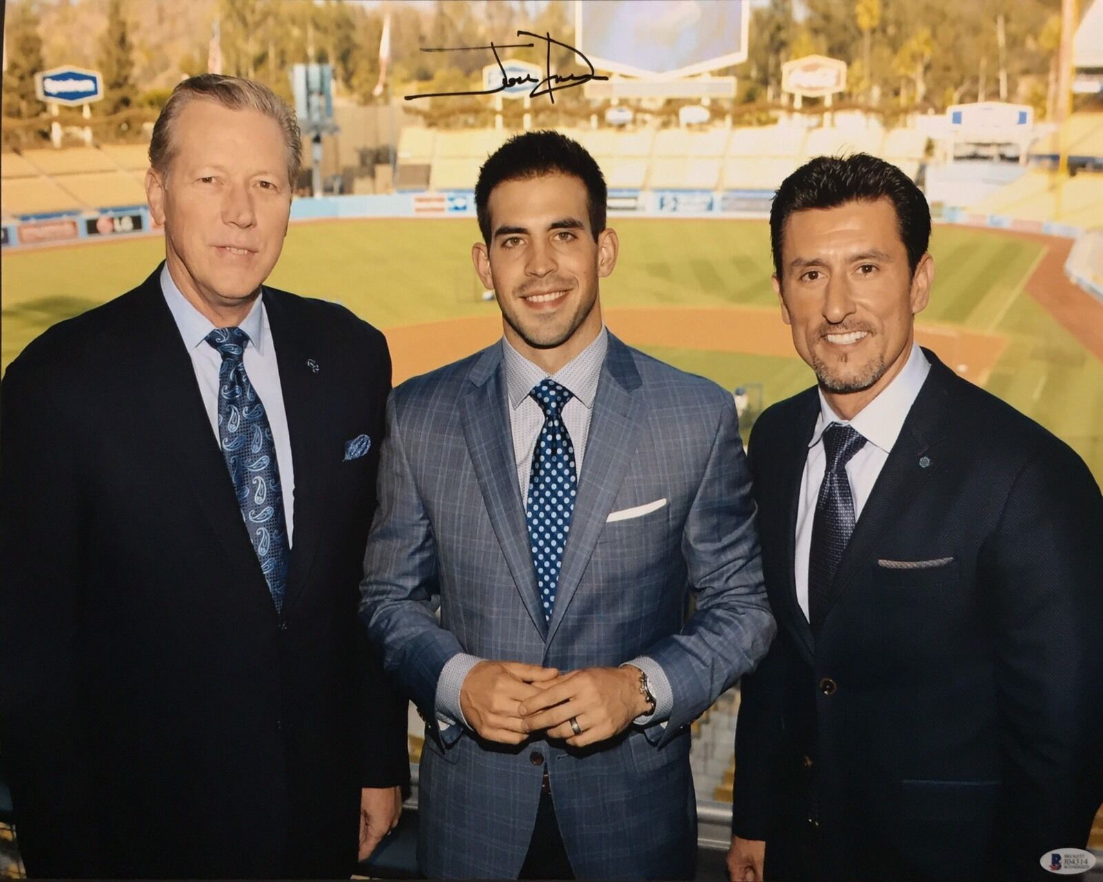 Joe Davis Signed 16x20 Photo Poster painting Dodgers Announcer *Hershiser *Garciaparra Beckett