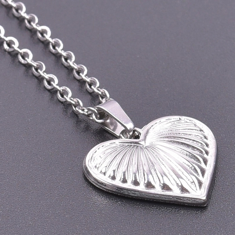 Basic Modern Style Classic Style Geometric Heart Shape 304 Stainless Steel Plating Pendant Necklace