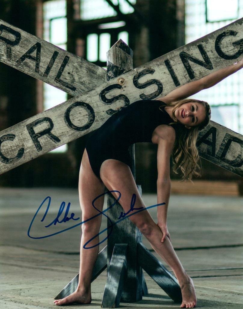 Chloe Lukasiak signed 8x10 Photo Poster painting autograph Picture autographed and COA