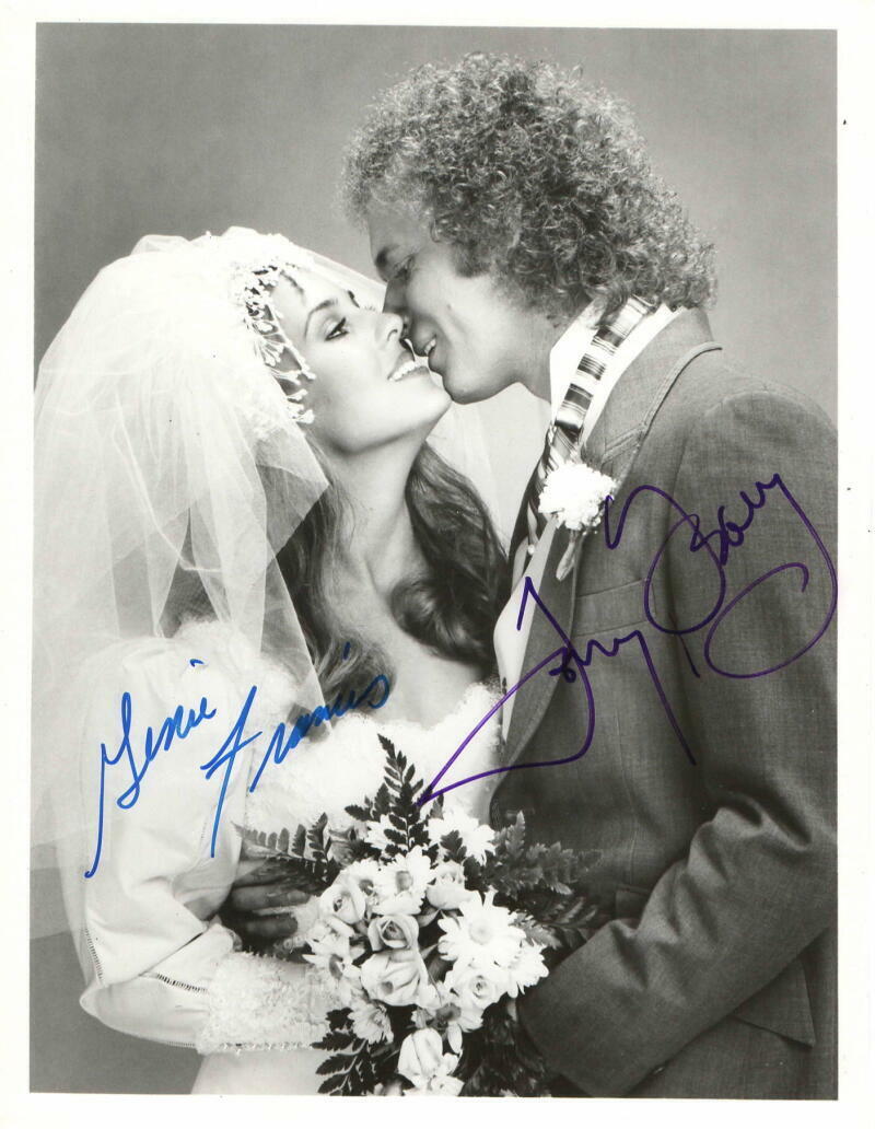 GENIE FRANCIS & TONY GEARY SIGNED AUTOGRAPH 7X9 Photo Poster painting - GENERAL HOSPITAL RARE!