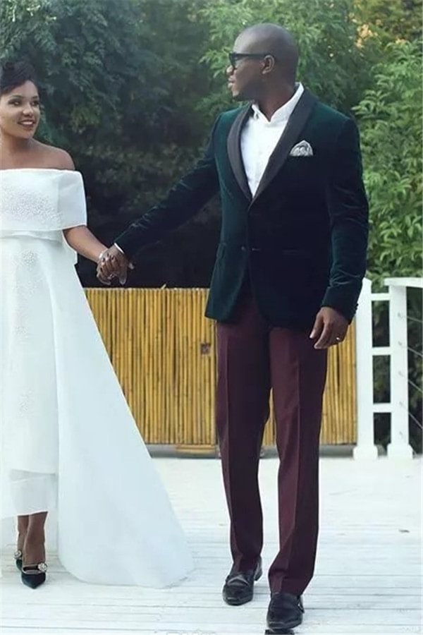 Chic Shawl Lapel Dark Green Velvet Wedding Suits for Men | Ballbellas Ballbellas