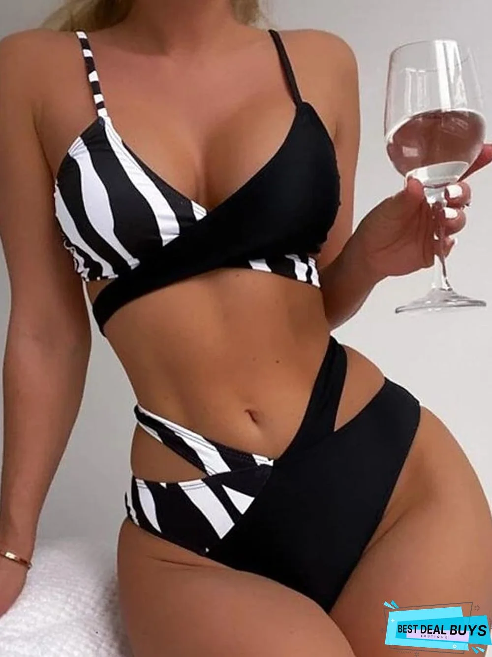 Women's Swimwear Bikini Normal Swimsuit 2 Piece Striped Black Bathing Suits Sports Beach Wear Summer