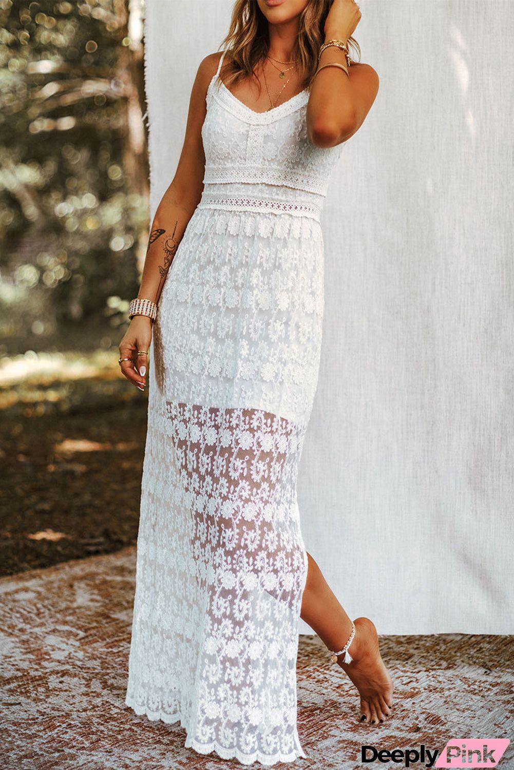 Chic White Lace Lined Maxi Dress