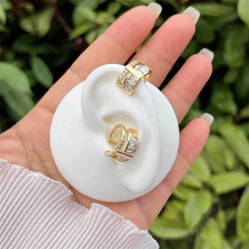 1 Pair Modern Style Minimalist Streetwear Geometric Inlay Copper Zircon 18K Gold Plated Ear Cuffs