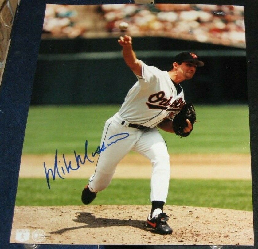 Mike Mussina Baltimore Orioles SIGNED AUTOGRAPHED Photo Poster painting File 8x10 COA Baseball