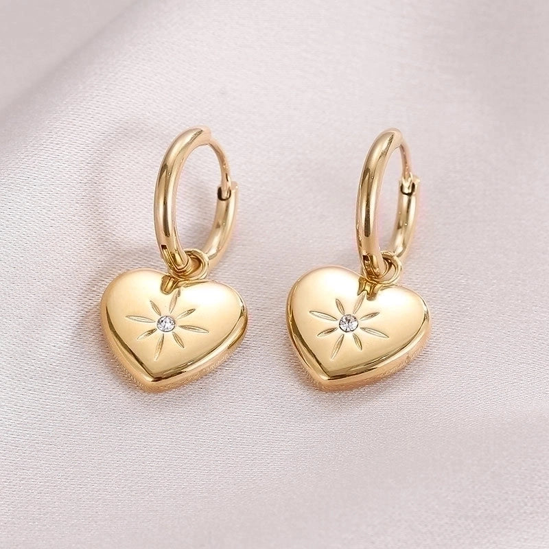 1 Pair Retro Heart Shape Inlay 304 Stainless Steel Zircon Gold Plated Drop Earrings3