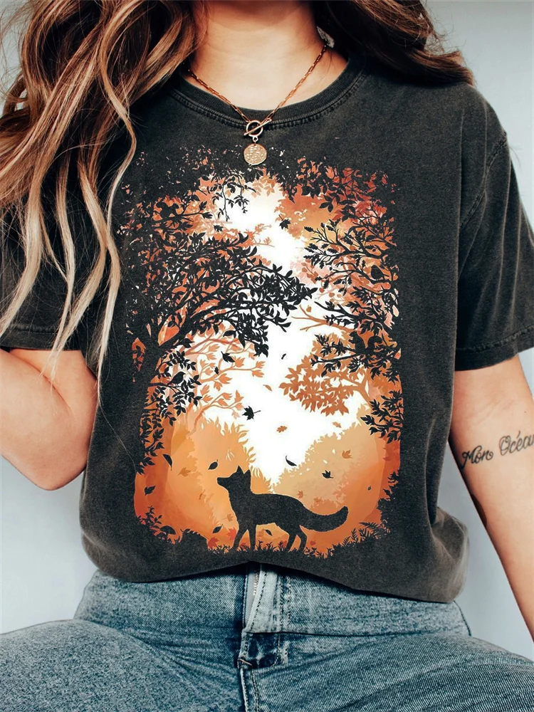 Comstylish Fox in Forest Silhouette Vintage Washed T Shirt