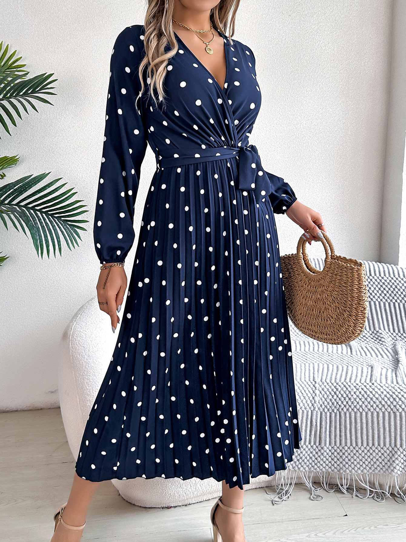 Mature Women Elegant Contrast Color Polka Dot Cross V-neck Pleated Maxi Dress