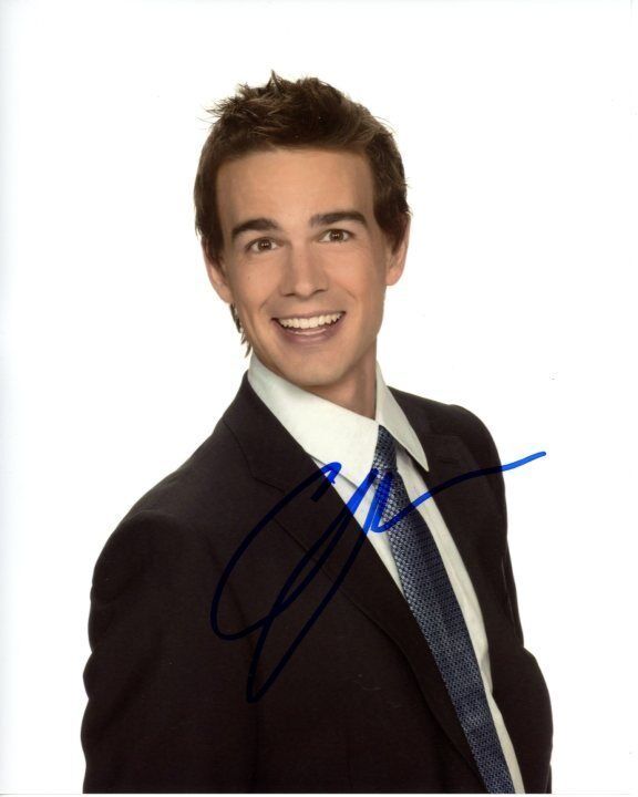 CHRISTOPHER GORHAM signed COVERT AFFAIRS AUGGIE ANDERSON 8x10 Photo Poster painting