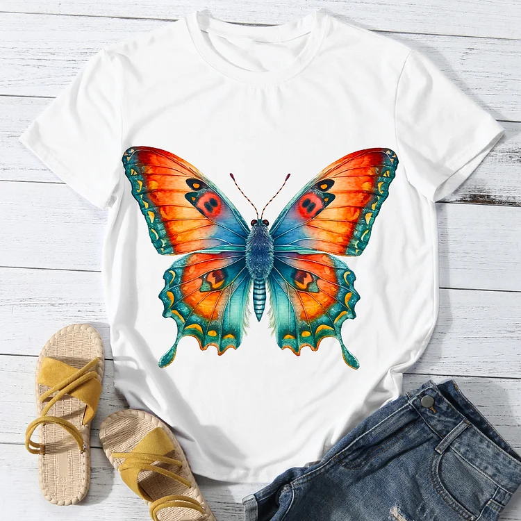 Breathtaking Butterfly  Women Round Neck T-shirt BSTCA0022