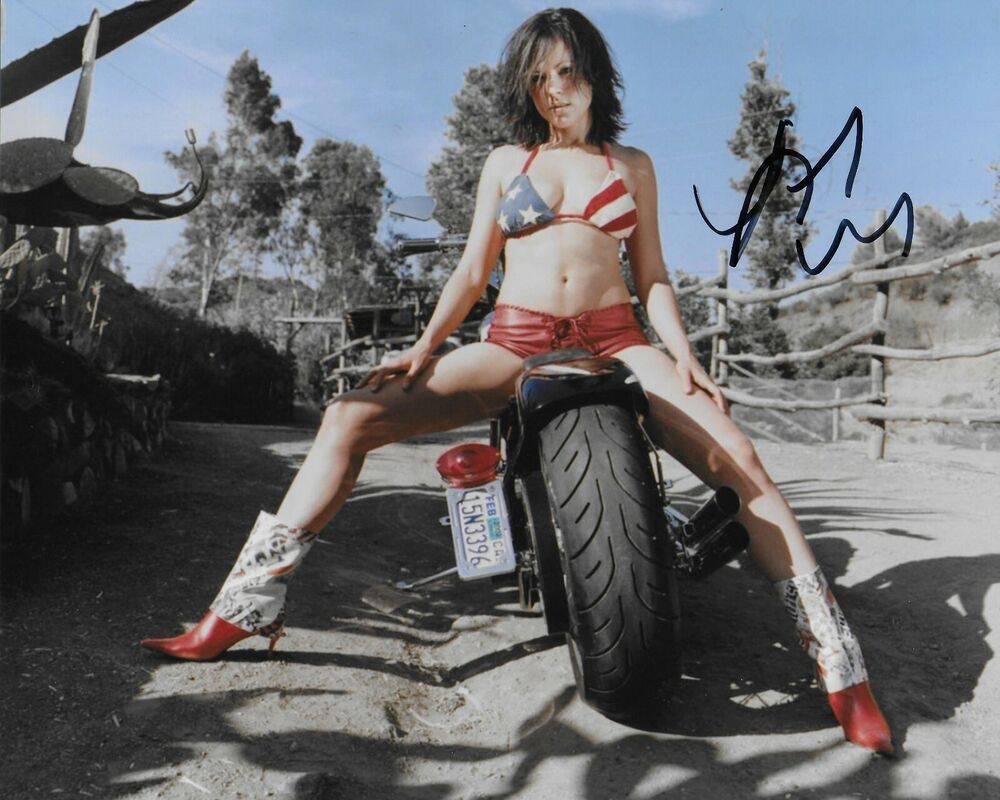 Liz Vassey Original Autographed 8X10 Photo Poster painting #7