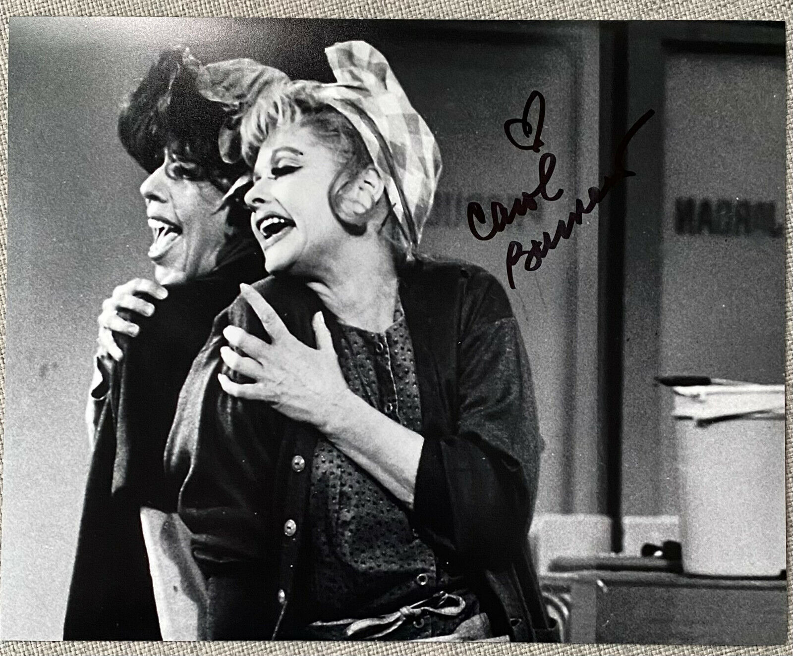 Carol Burnett Signed IP 8x10 Photo Poster painting - The Carol Burnett Show, Lucille Ball