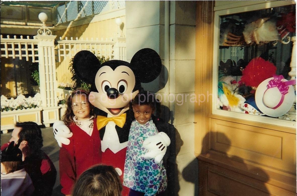 MICKEY MOUSE AND FRIENDS Disney FOUND MASCOT Photo Poster paintingGRAPH Color CHILDREN 04 26 U