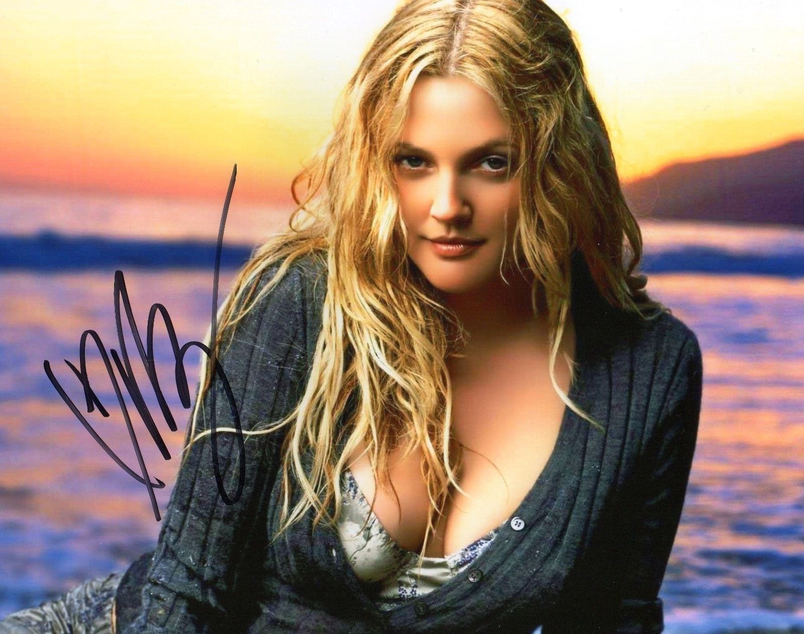 DREW BARRYMORE AUTOGRAPHED SIGNED A4 PP POSTER Photo Poster painting PRINT 23