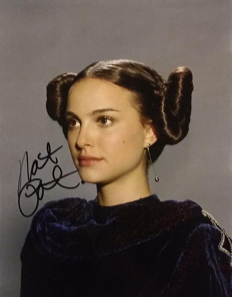 Natalie Portman signed 8x10