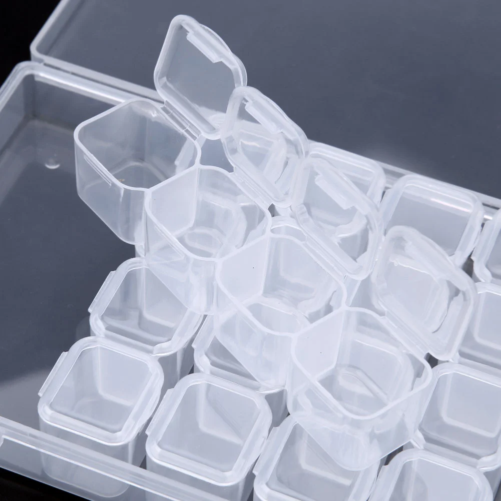 28 Grids Plastic Storage Box Nail Rhinestone Jewelry Display Case(Clear)