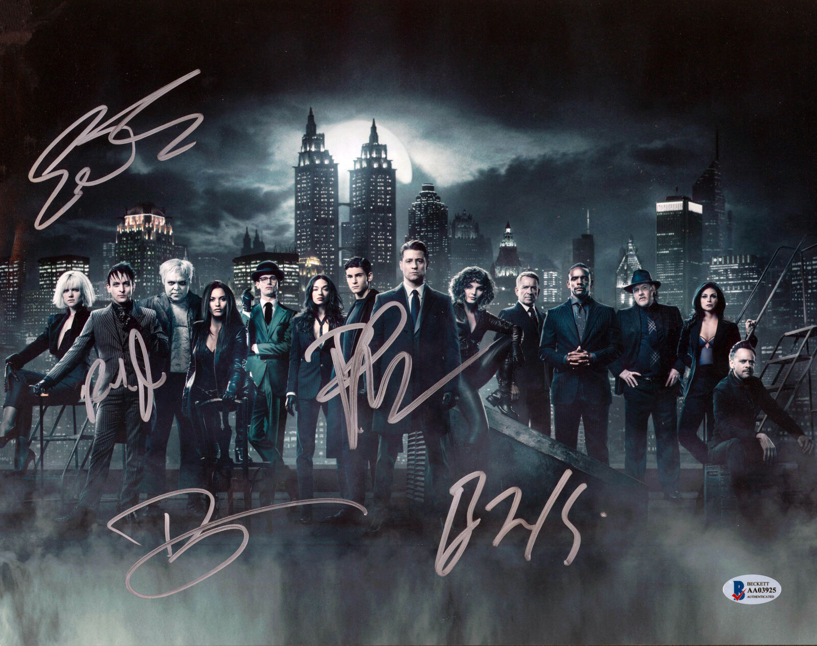 Gotham (5) Mazouz, Logue, Taylor, Richards & McKenzie Signed 11x14 Photo Poster painting BAS 1