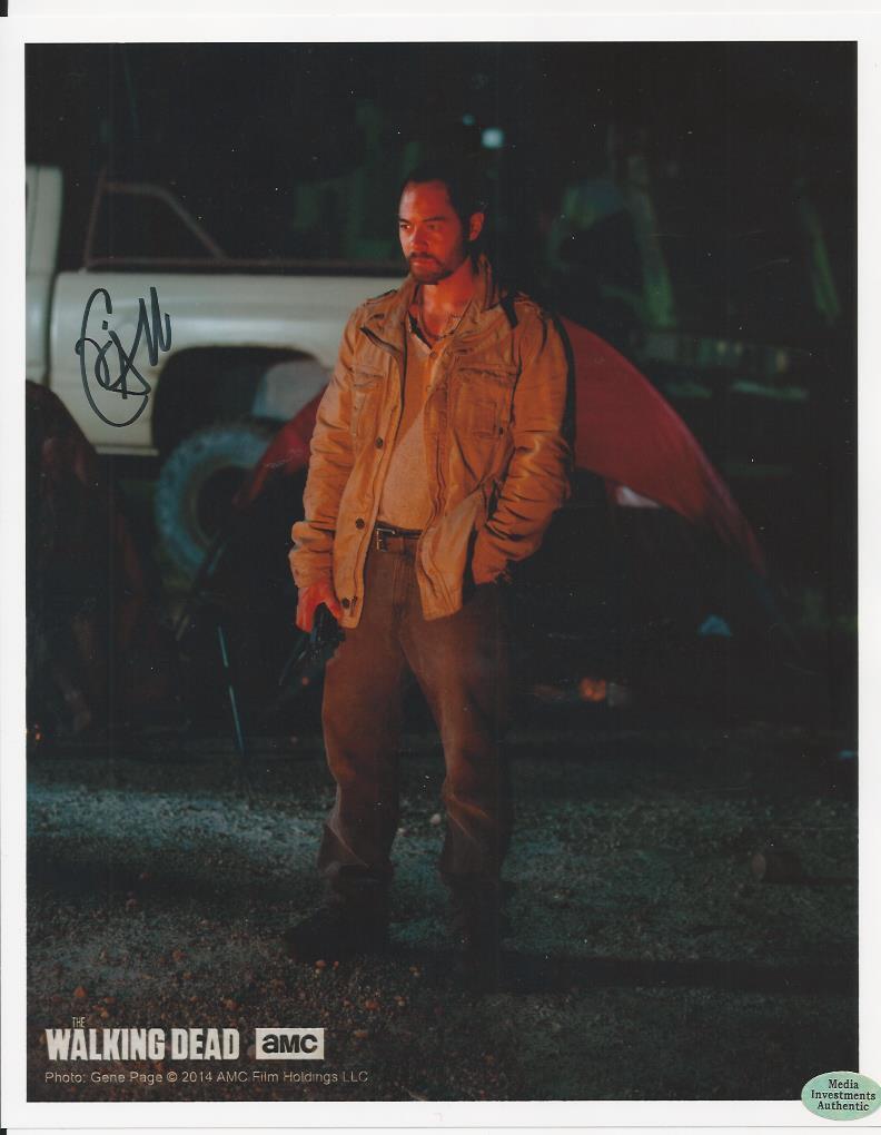 Jose Pablo Cantillo - The Walking Dead signed Photo Poster painting