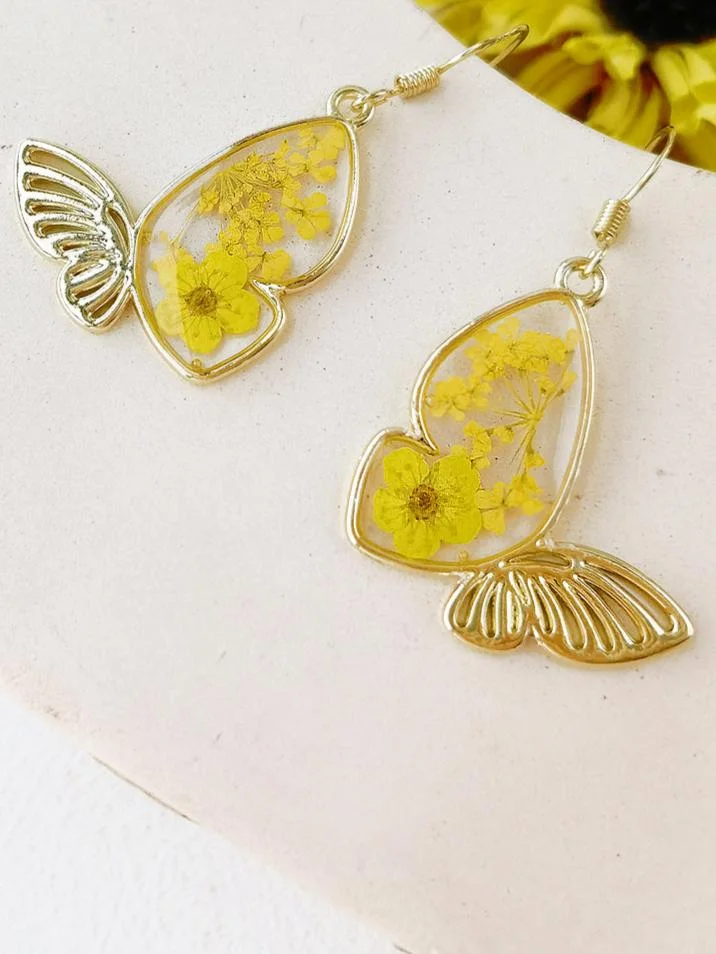 Queen Lace Butterfly Dried Flower Earrings