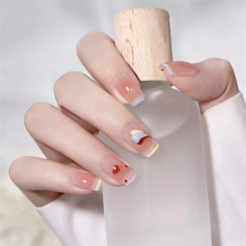 Qinice 24Pcs/Set Milkshake Diamond Lattice Wearing False Nails Tips Fall Winter Adhesive Fake Nails Removable French Press on Nail Art