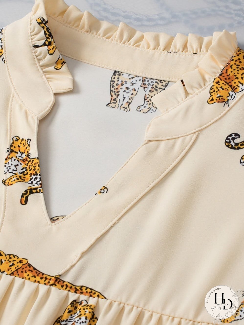 Tempting Printed Lapel Single-Breasted Long-Sleeved Blouse