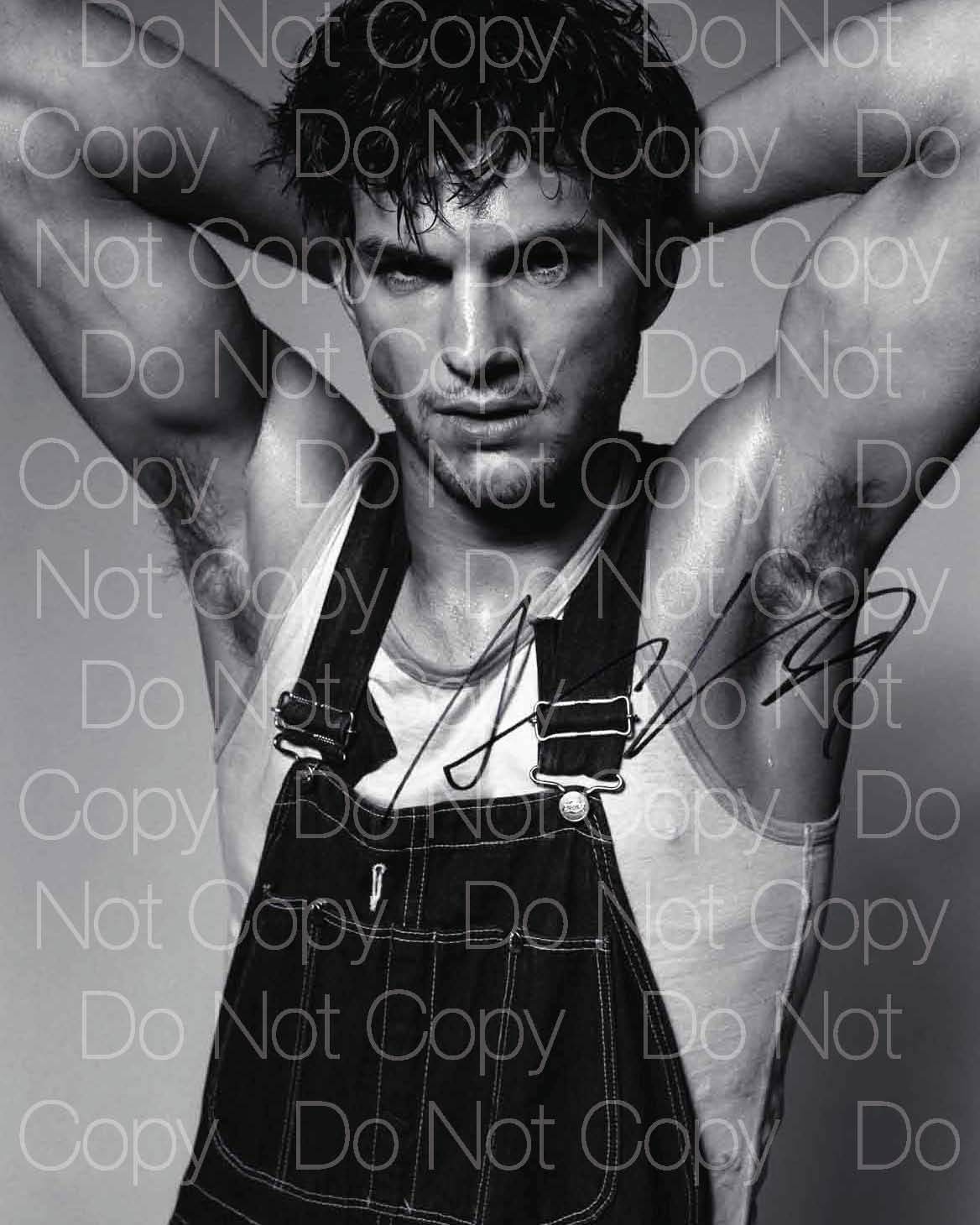 Ashton Kutcher signed Photo Poster painting 8X10 poster picture autograph RP 3