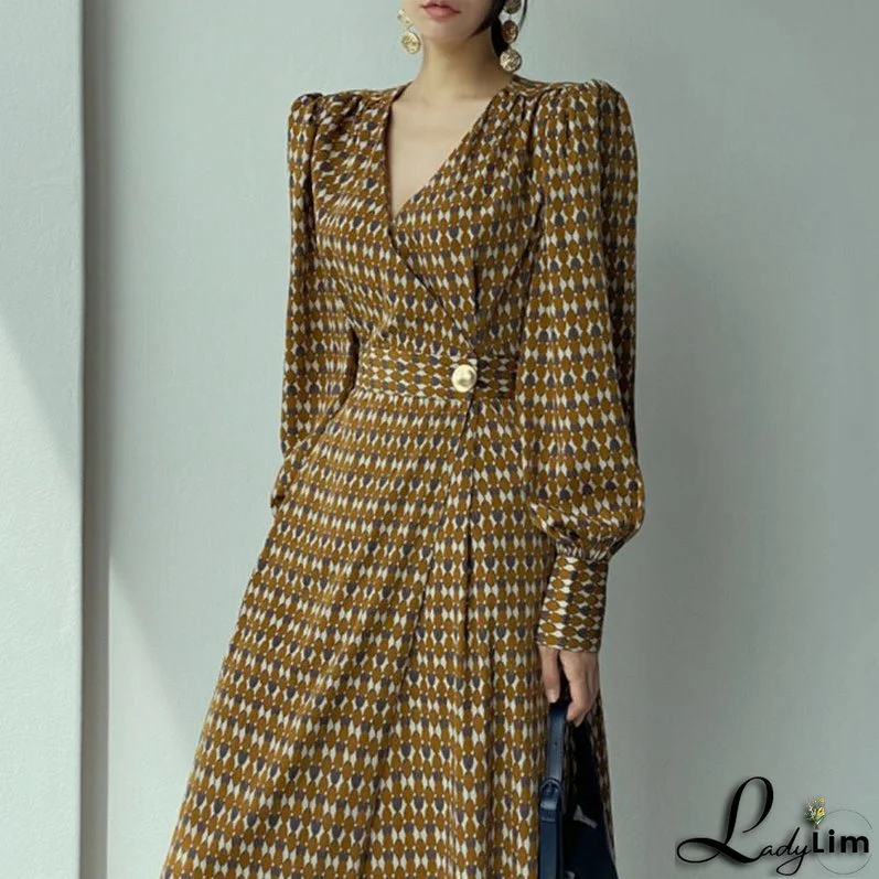 Chic Dress with One-Button Waist Closure and Cross V-Neck