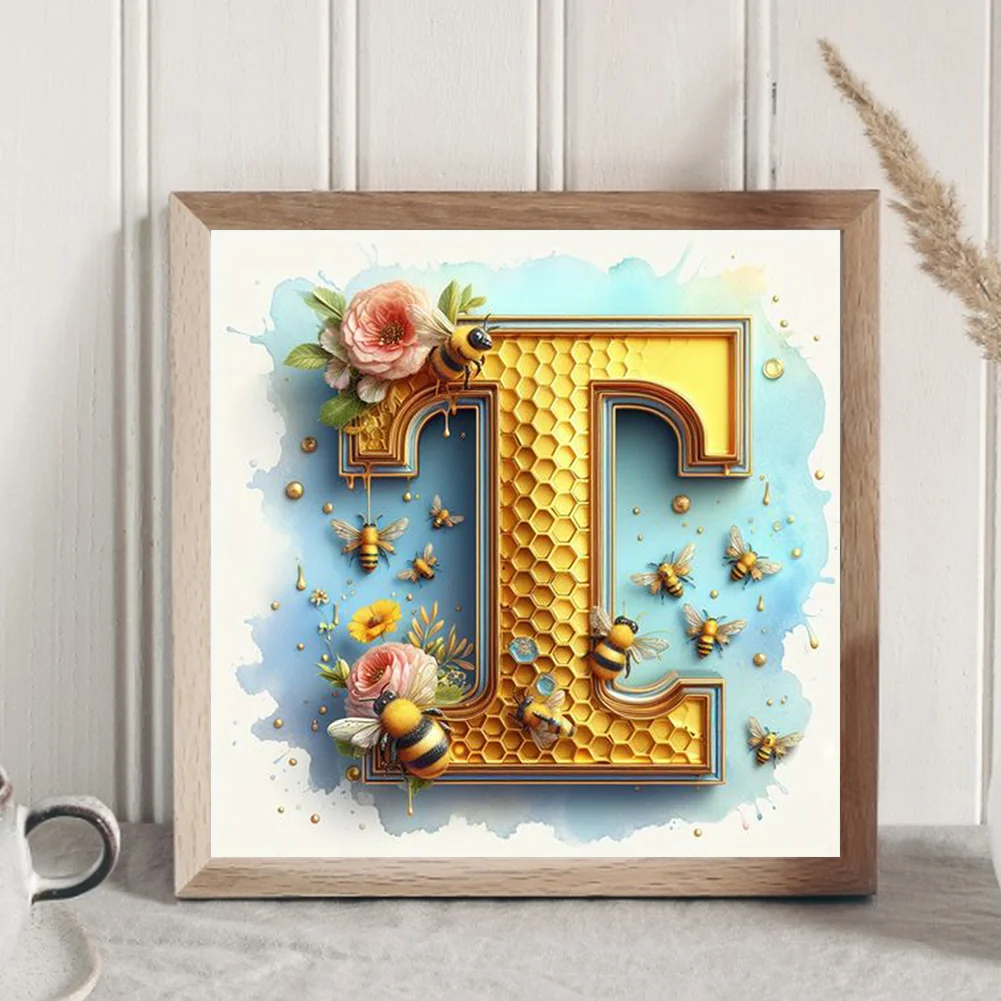 Full Round Diamond Painting 30*30cm - Bee Letter T