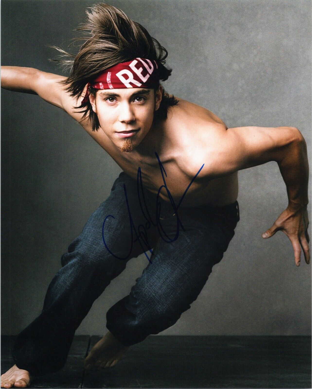 APOLO OHNO Authentic Hand-Signed speed skating OLYMPICS GOLD MEDAL 8x10 Photo Poster painting B