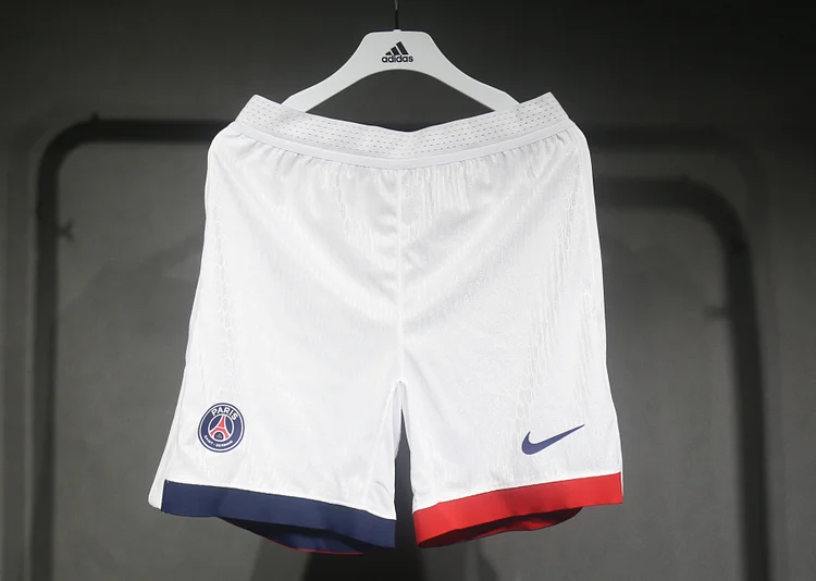 25/26 Paris away shorts fan version