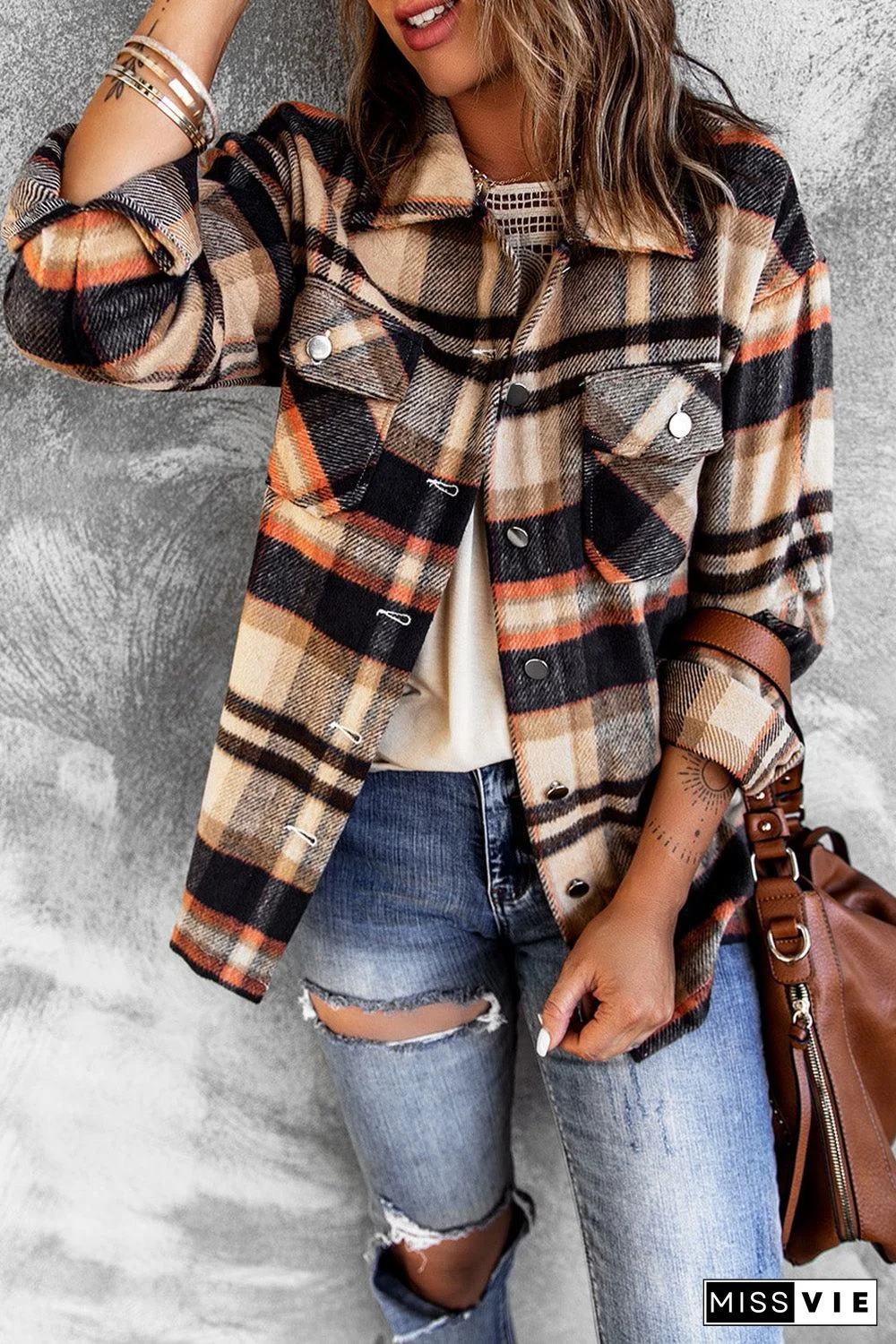 Geometric Plaid Print Pocketed Shirt