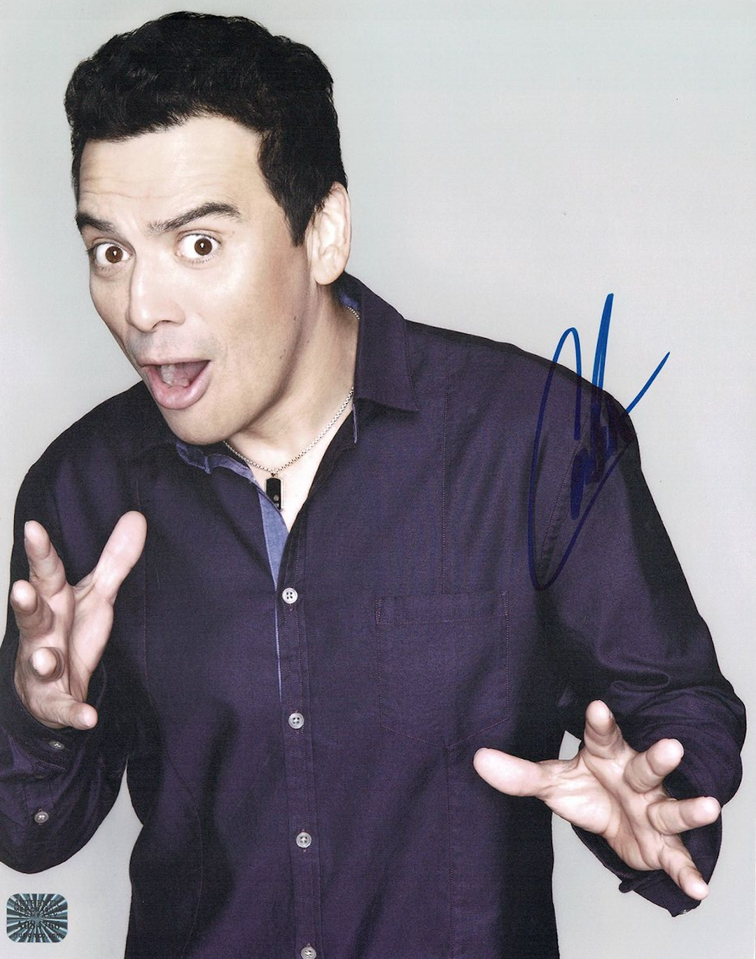 Carlos Mencia signed autographed 8x10 Photo Poster painting! RARE! AMCo Authenticated! 8830