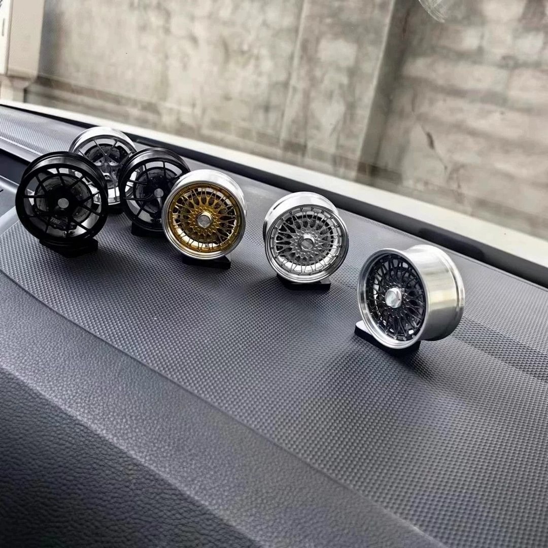 Car-mounted forged aluminum alloy wheel-shaped air freshener (car logo can be customized)