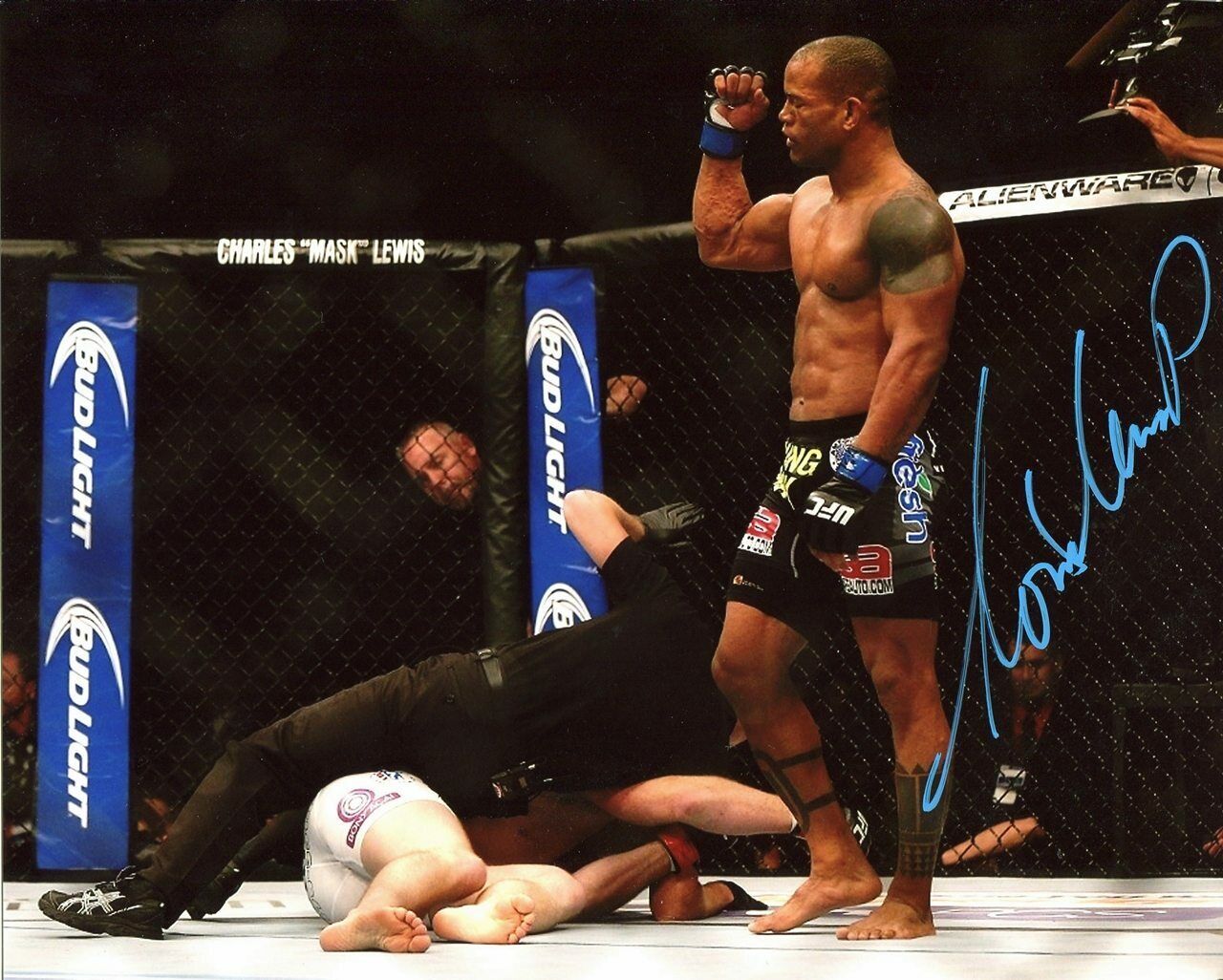 Hector Lombard UFC Autographed Signed 8x10 Photo Poster painting CFS COA