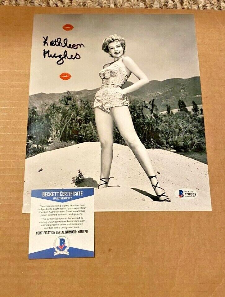 KATHLEEN HUGHES SIGNED SEXY 8X10 Photo Poster painting BECKETT CERTIFIED