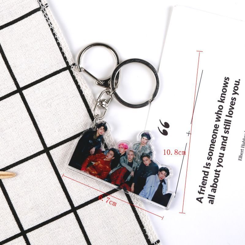 Super M Jopping Keychain