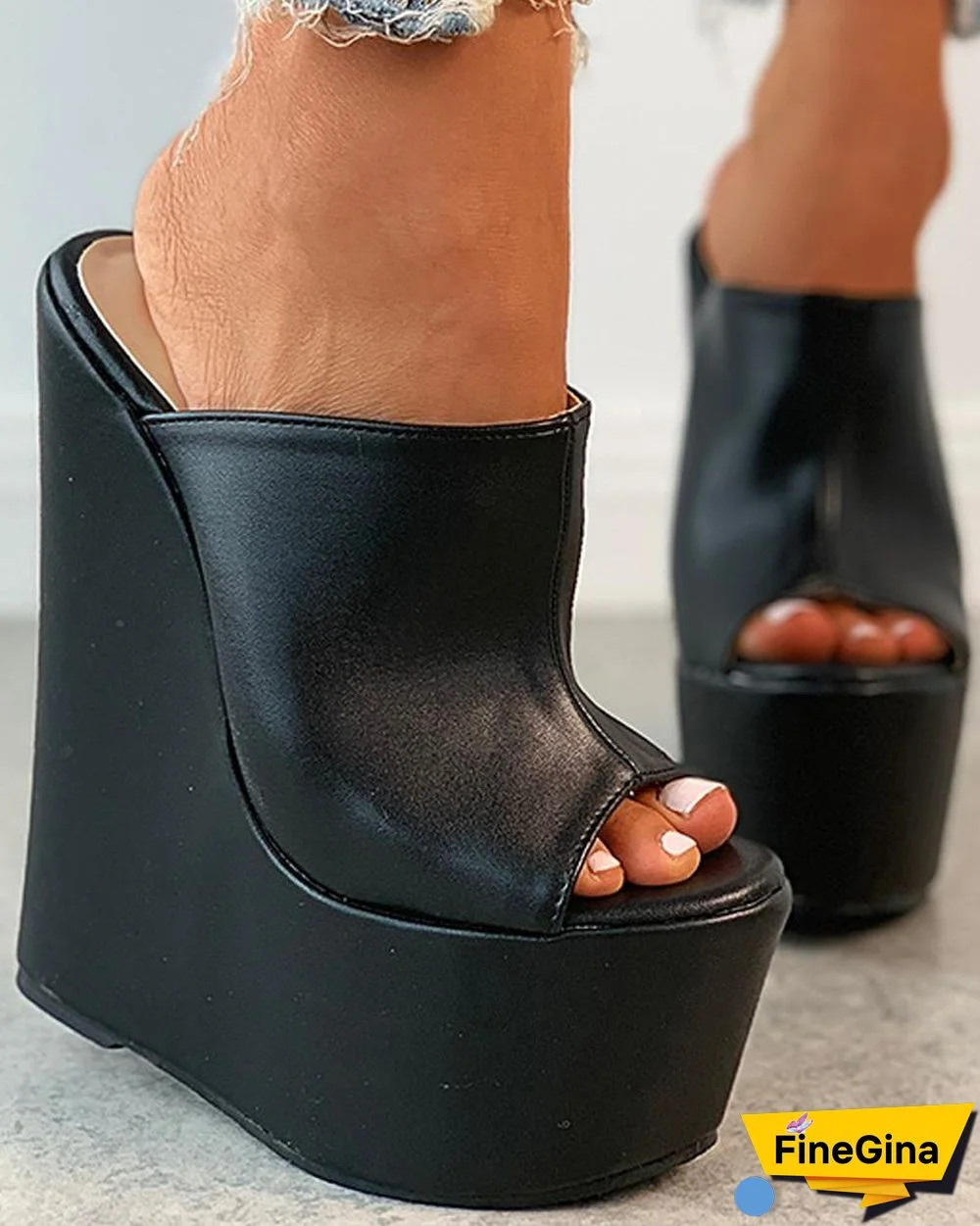 Plain Peep Toe Wedge Sandals