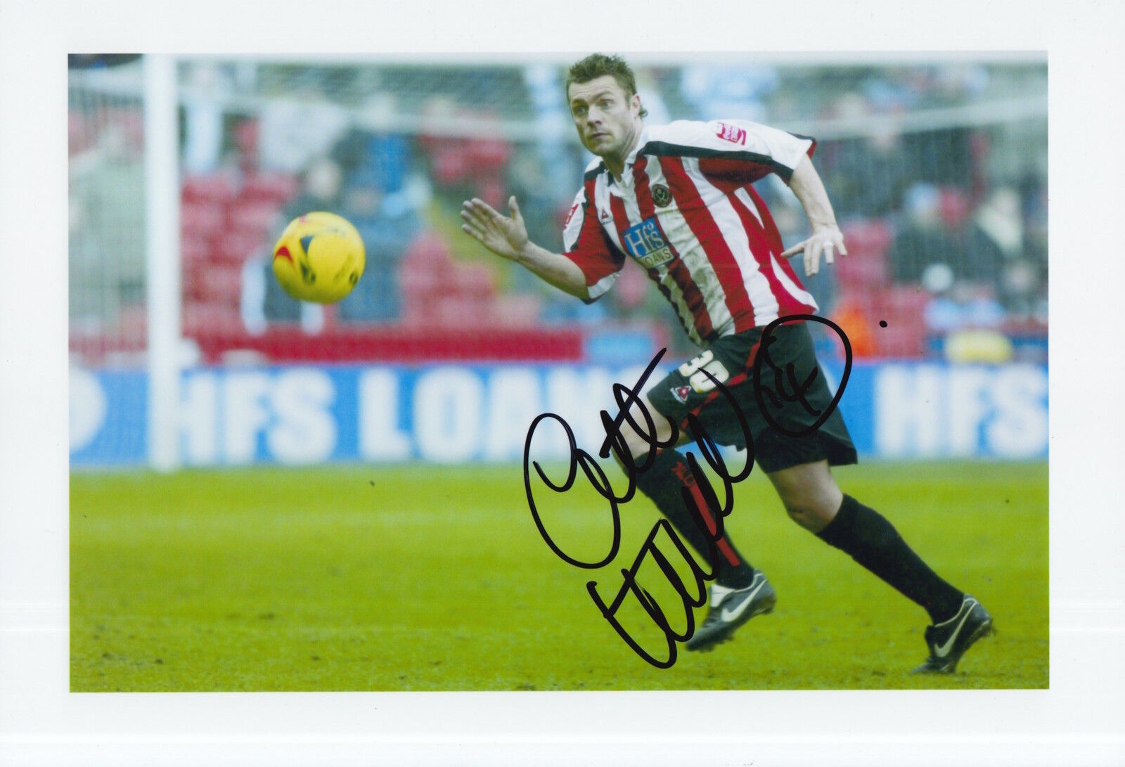 WATFORD HAND SIGNED GEOFF HORSFIELD 12X8 Photo Poster painting.