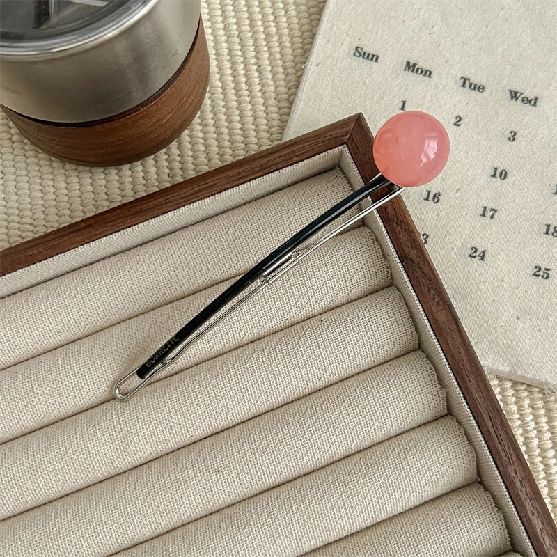 Cute Minimalist Women’s Solid Color Arylic Hair Clip