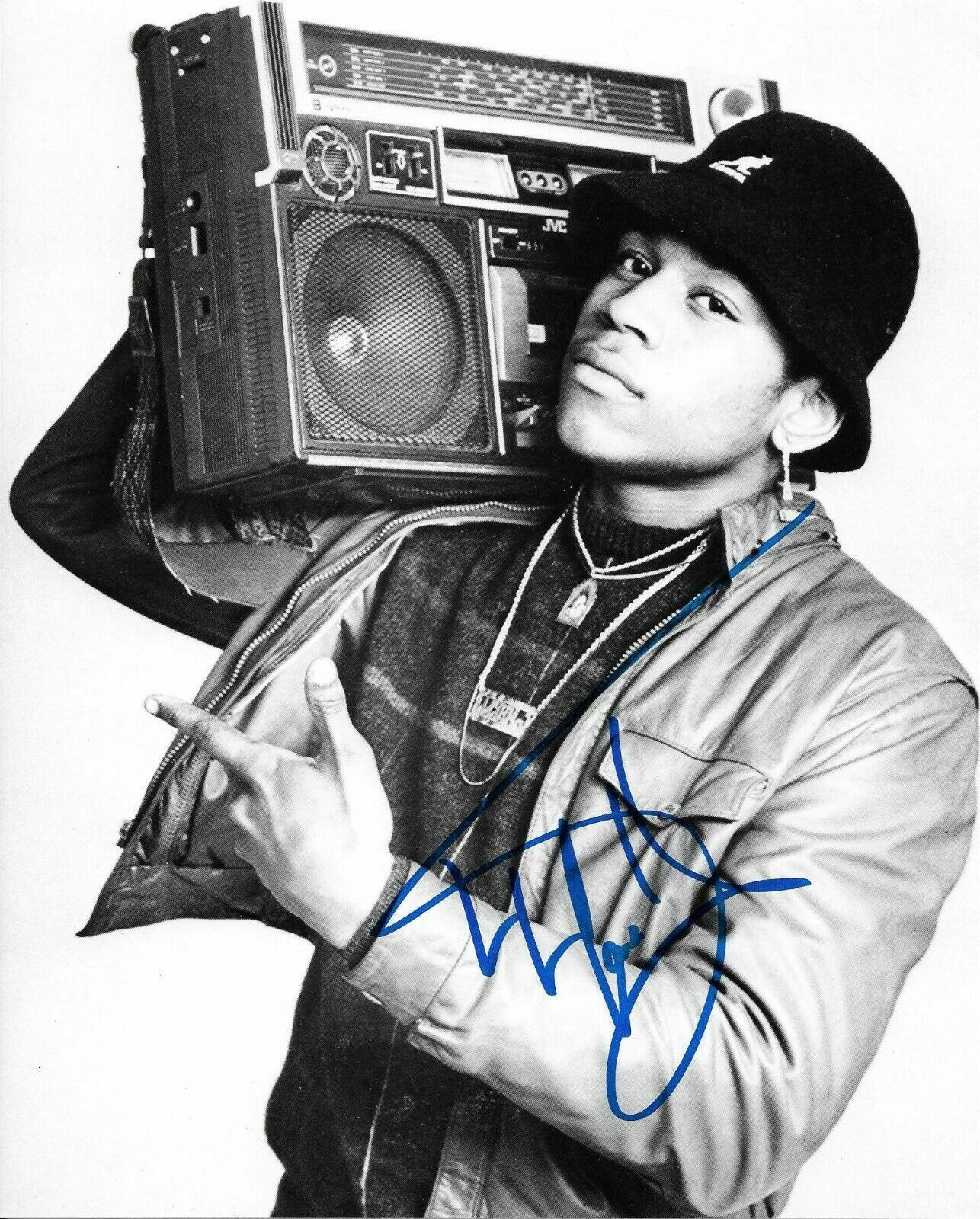 LL Cool J Autographed Signed 8x10 Photo Poster painting REPRINT