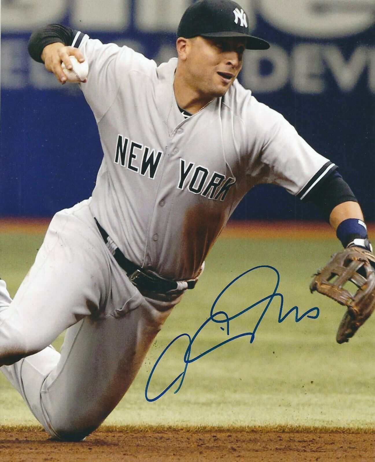 Signed 8x10 MARTIN PRADO New York Yankees Autographed Photo Poster painting - COA