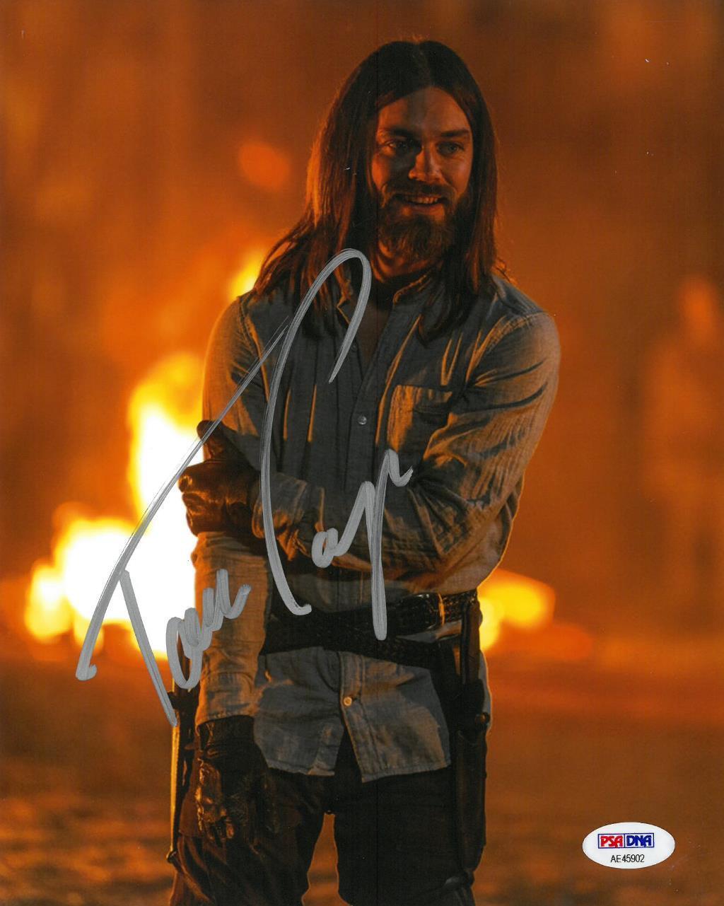 Tom Payne Signed Walking Dead Authentic Autographed 8x10 Photo Poster painting PSA/DNA #AE45902