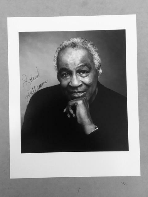 Robert Guillaume Actor Signed 8x10 Vintage Photo Poster painting with COA