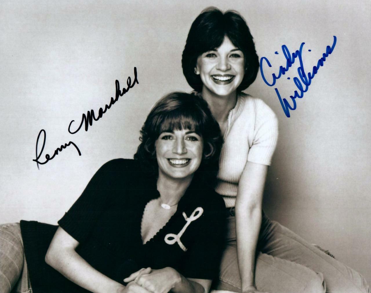 Penny Marshall Cindy Williams signed 8x10 Photo Poster painting autograph Pic autographed + COA