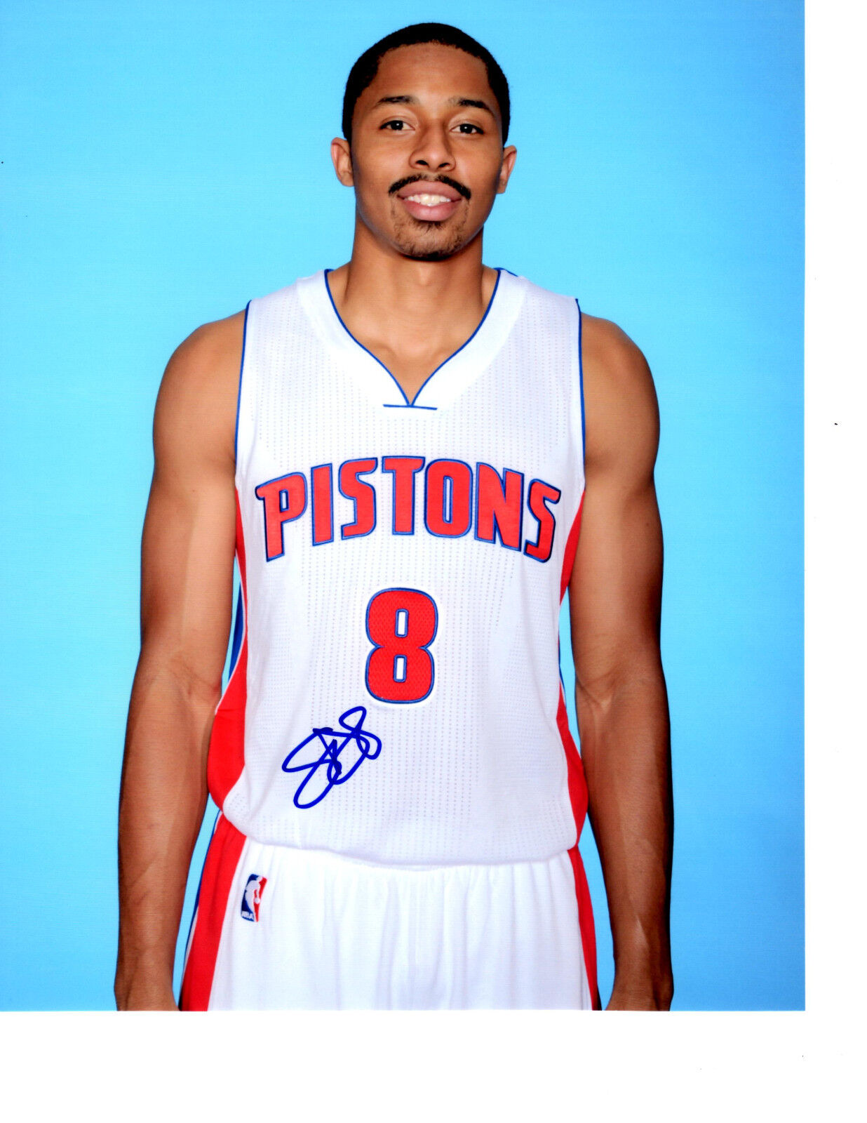 Spencer Dinwiddie hand signed autographed 8x10 Photo Poster painting with COA Detroit Pistons c