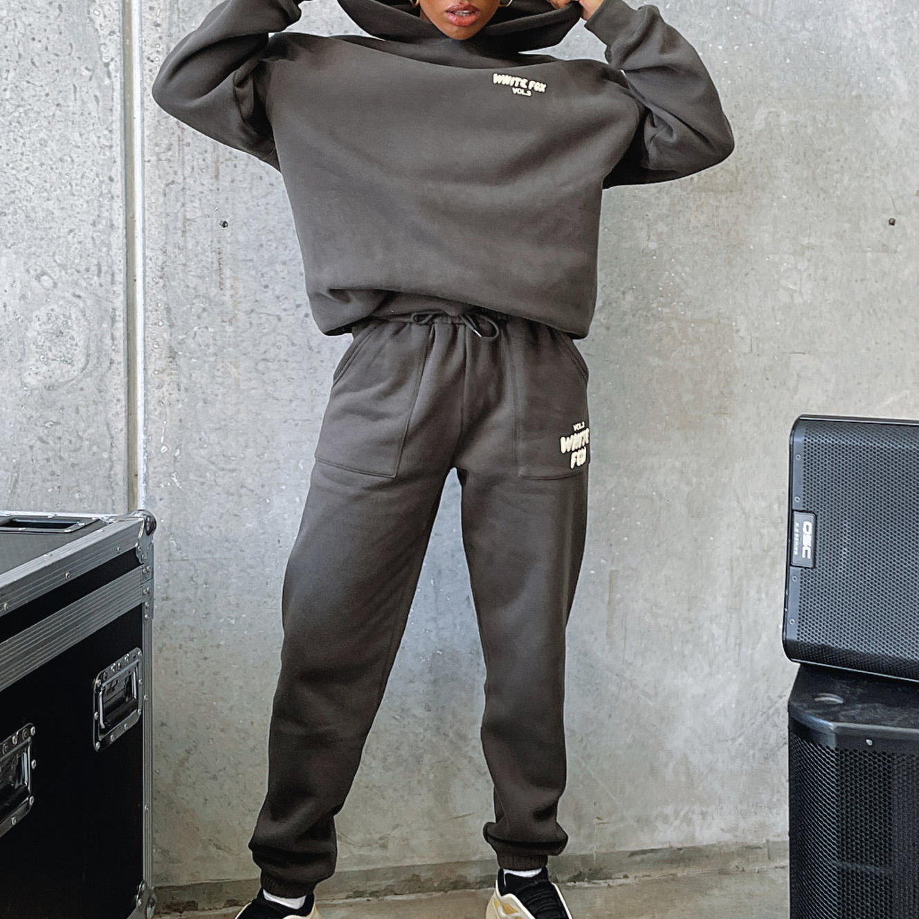 Fashion Sports LOGO Long Sleeve Pullover Hooded Sweatshirt Two Piece Set