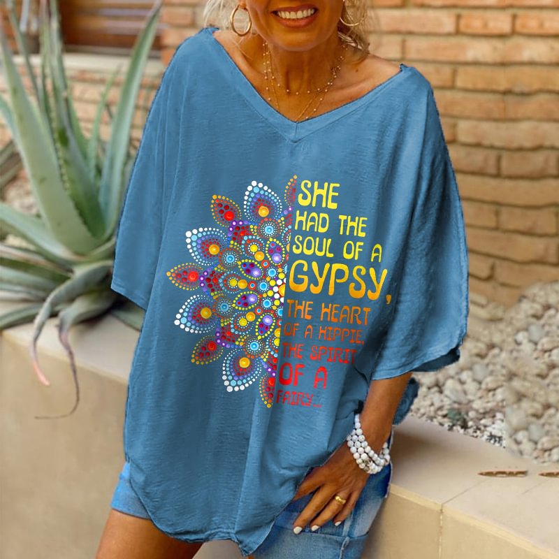 Oversized She Had The Soul Of A Gypsy The Heart Of A Hippie Women’s Tees