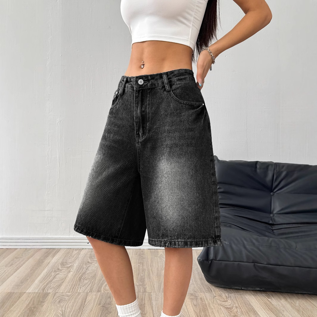 Women&rsquo;s Mid Waist Washed Straight Leg Denim Bermuda Shorts