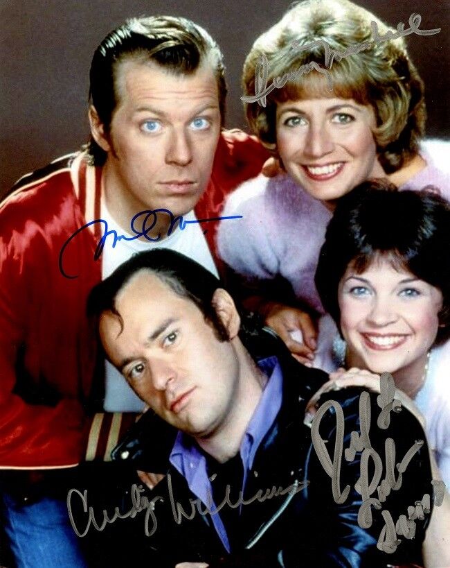 LAVERNE & SHIRLEY In-person Cast Signed Photo Poster painting with PENNY MARSHALL